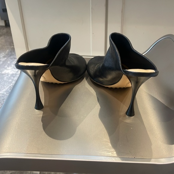 NIB BOTTEGA VENETA DOT SOCK COCKTAIL STRETCH LEATHER 3.5” HEEL MULES. 39/8.5 - Picture 5 of 8